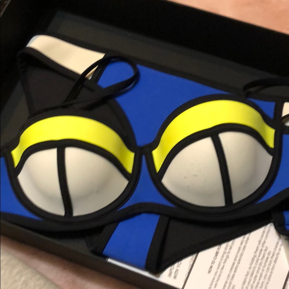 Triangl bikini